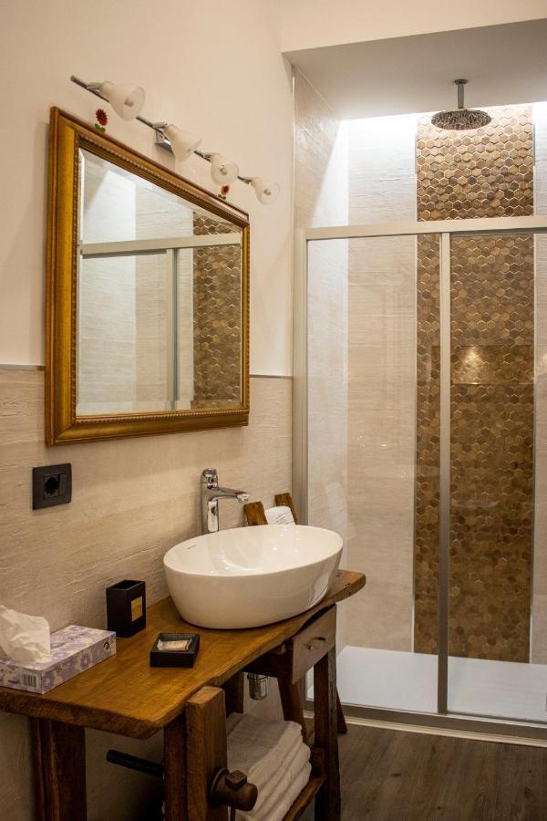 טורינו Splendid Room Suites מראה חיצוני תמונה