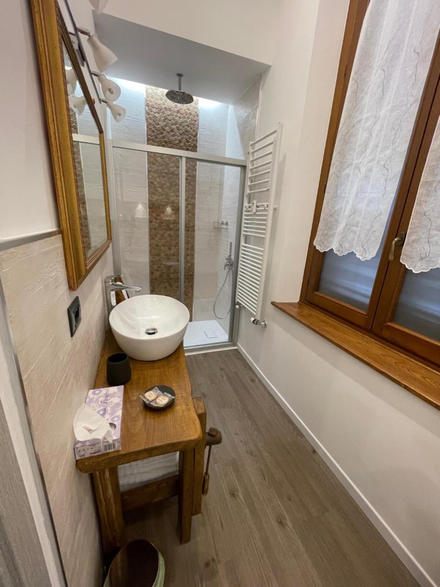 טורינו Splendid Room Suites מראה חיצוני תמונה